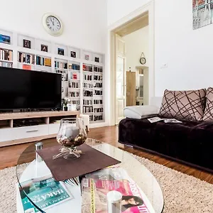 Bpr Purehome , Budapest Hungary